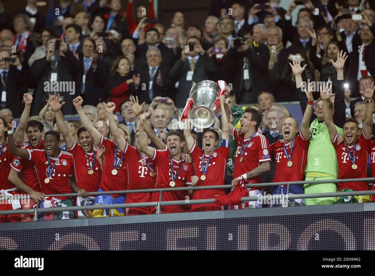 Munich's players celebrate with the trophy during the UEFA Champions  League, Final match between Borussia Dortmund and Bayern Munich at the  Wembley Stadium in London, United Kingdom on May 25, 2013. Pic