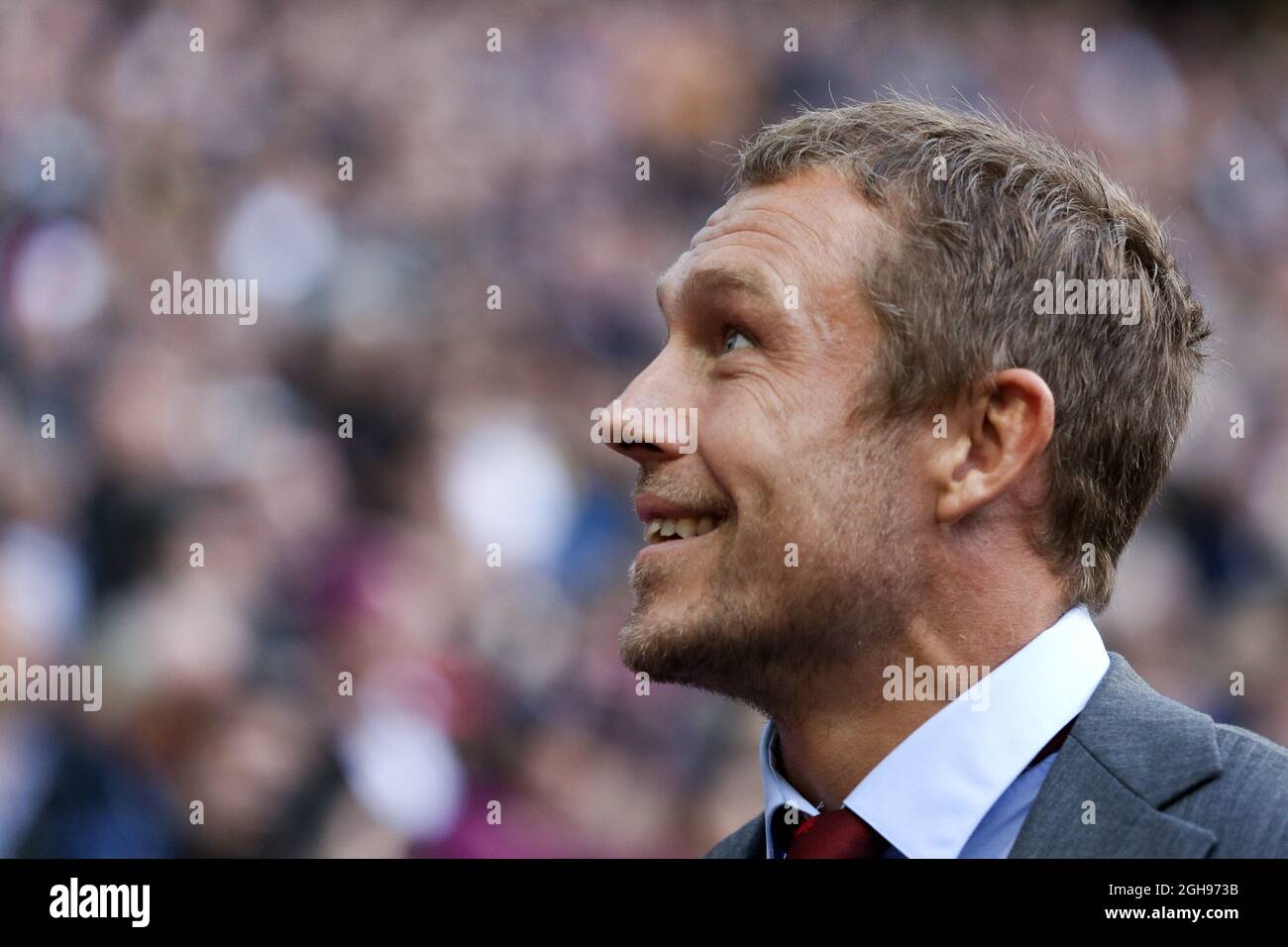 Jonny Wilkinson makes an appearance with the rest of the 2003 World Cup winning team during the QBE Autumn International match between England and Australia at Twickenham Stadium in London on November 2, 2013. Stock Photo