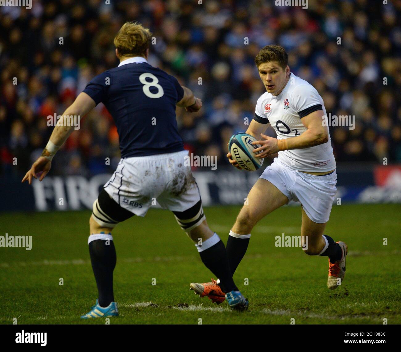 Owen Farrell of England in action during the RBS 6Nations match between Scotland and England at Murrayfield Stadium, Edinburgh on February 8, 2014. Stock Photo