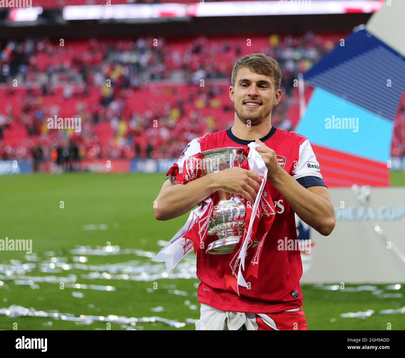 aaron ramsey arsenal jersey