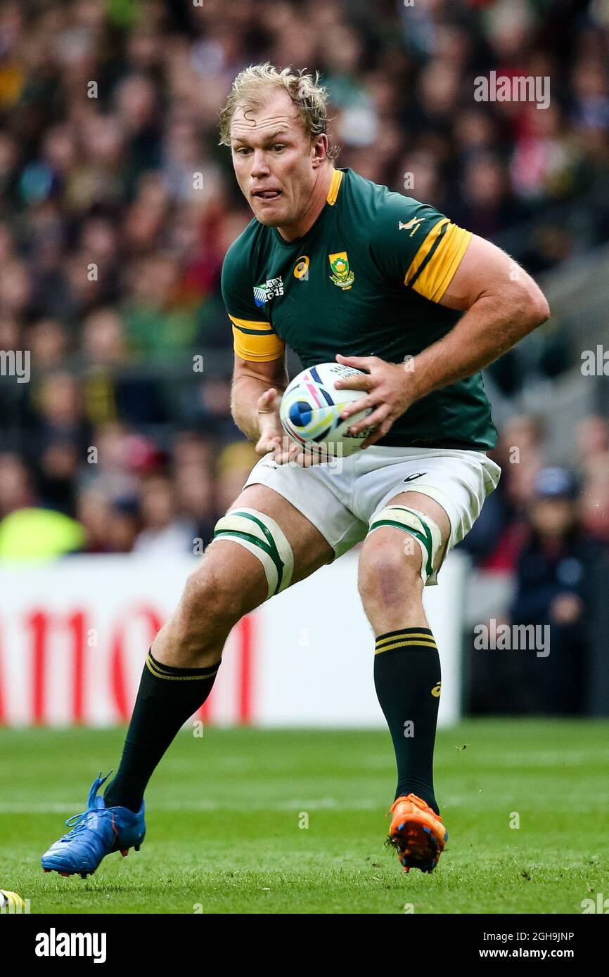 Burger Rugby Player Schalk burger hi-res stock photography and images - Alamy