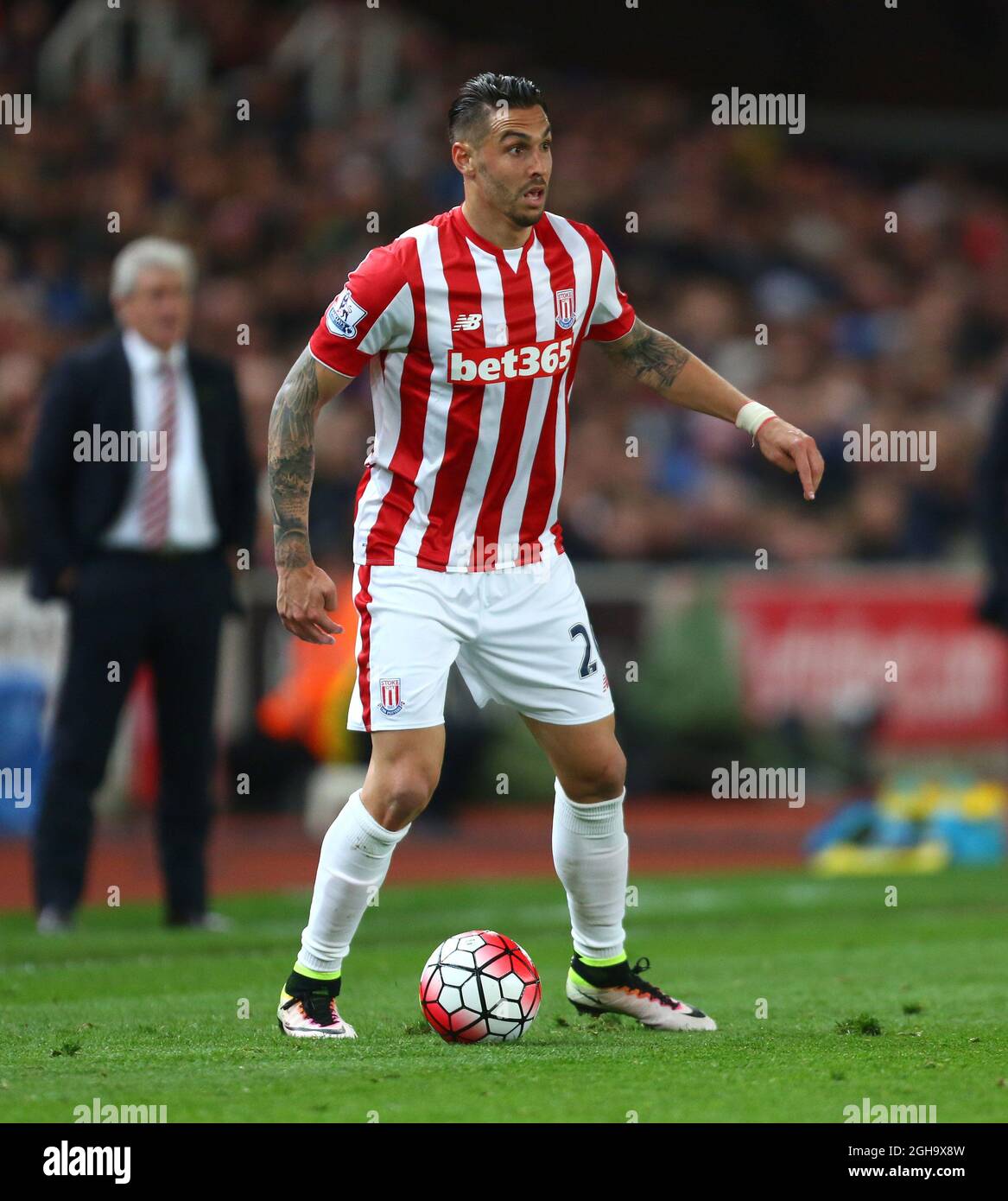 Stoke's Geoff Cameron during the Barclays Premier League match at the Britannia Stadium. Photo credit should read: Philip Oldham/Sportimage via PA Images Stock Photo