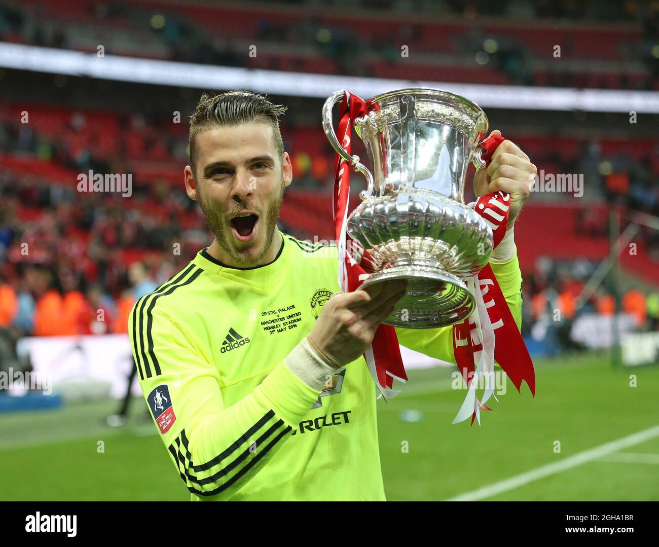 Report: Man United eye $209 million Dybala - NBC Sports, image size:1300x1079