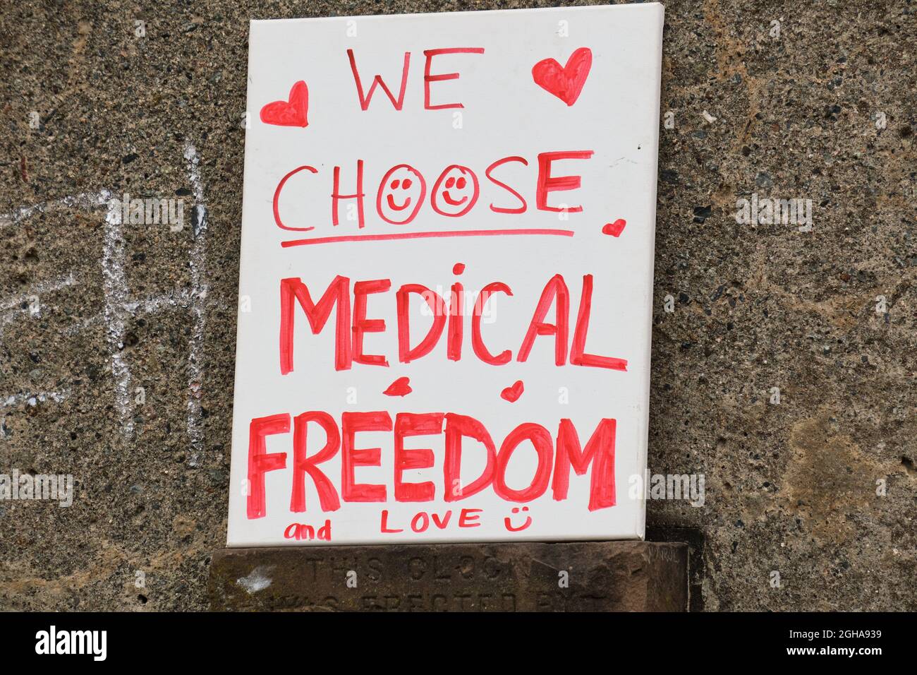 . We choose medical freedom sign at Freedom rally against proposed Vaccine mandates Stock Photo