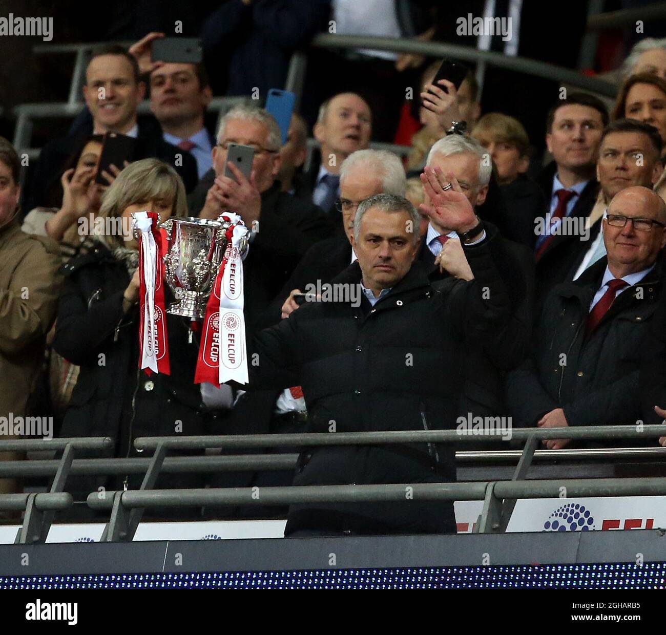 Jose Mourinho manager of Manchester United lifts the EFL trophy during the English Football League Cup Final  match at the Wembley Stadium, London. Picture date: February 26th, 2017.Pic credit should read: David Klein/Sportimage via PA Images Stock Photo