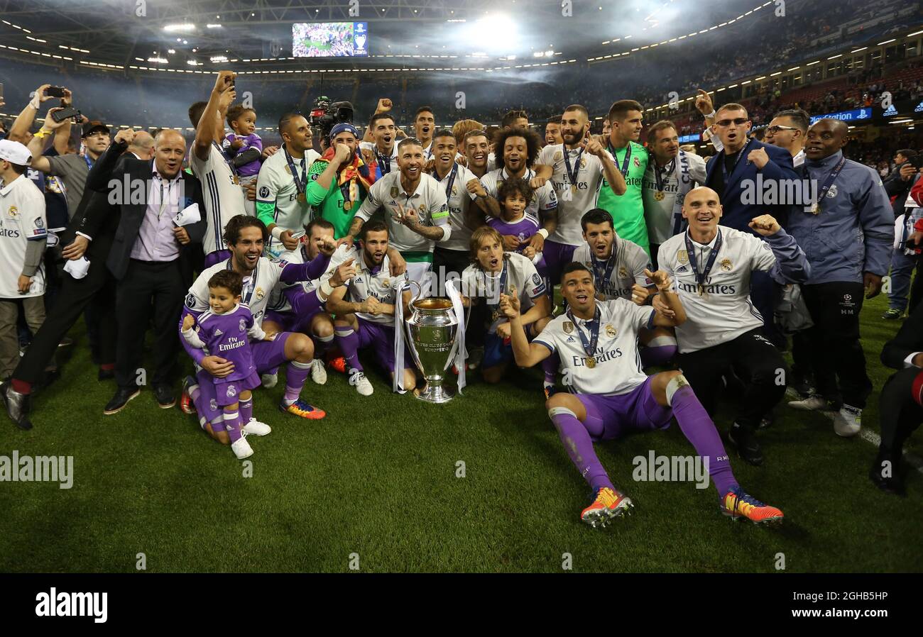 Real Madrid with the trophy during the League Final match the Millennium Stadium, Cardiff. Picture date: June 3rd, 2017.Picture credit should read: David Klein/Sportimage via PA Images Stock -