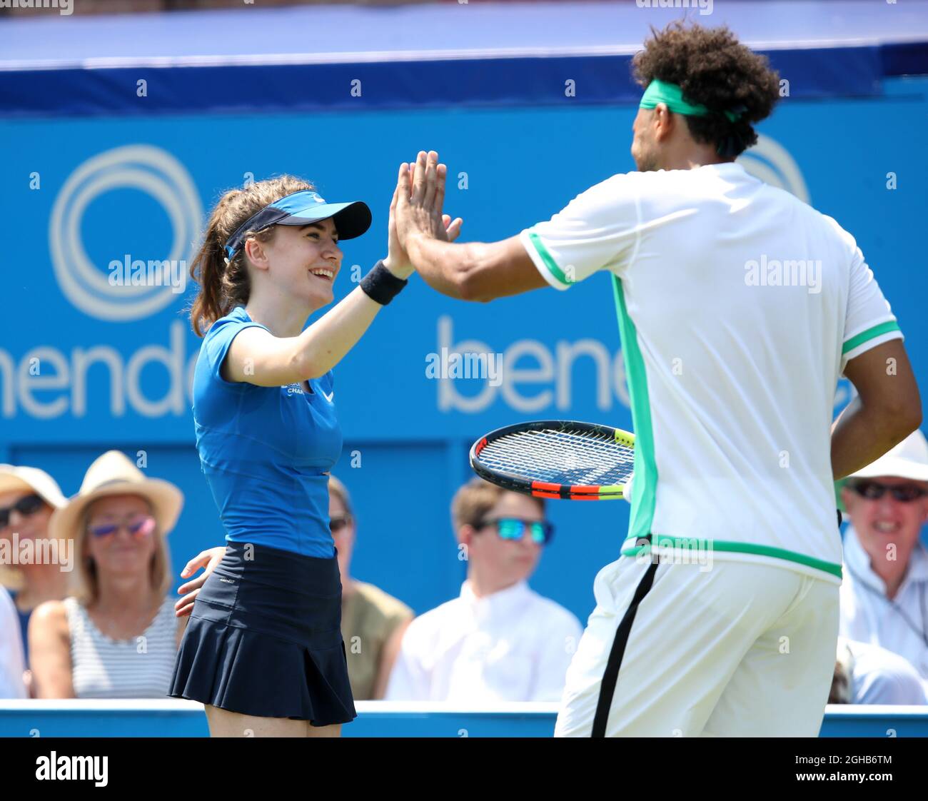 Ball Girl Aegon Tennis Championships High Resolution Stock Photography And Images Alamy