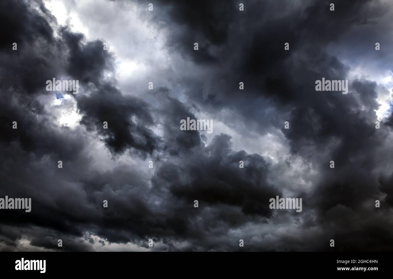 Dramatic Dark Clouds before Thunder Storm and Rain Stock Photo - Alamy