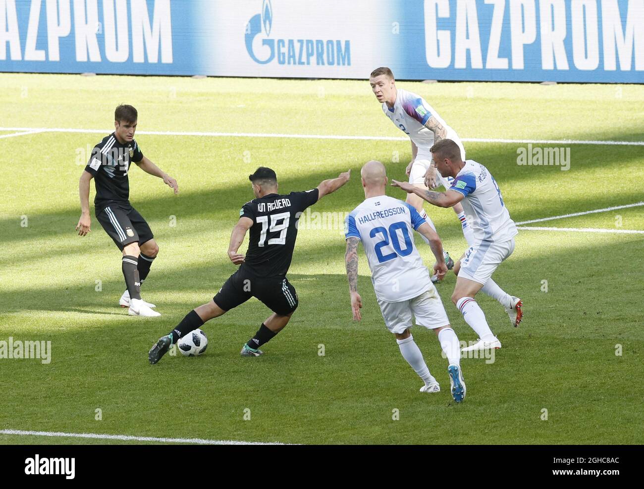 Sergio Aguero of Argentina scores the first goal during the FIFA World Cup 2018 Group D match at the Spartak Stadium, Moscow. Picture date 15th June 2018. Picture credit should read: David Klein/Sportimage via PA Images Stock Photo