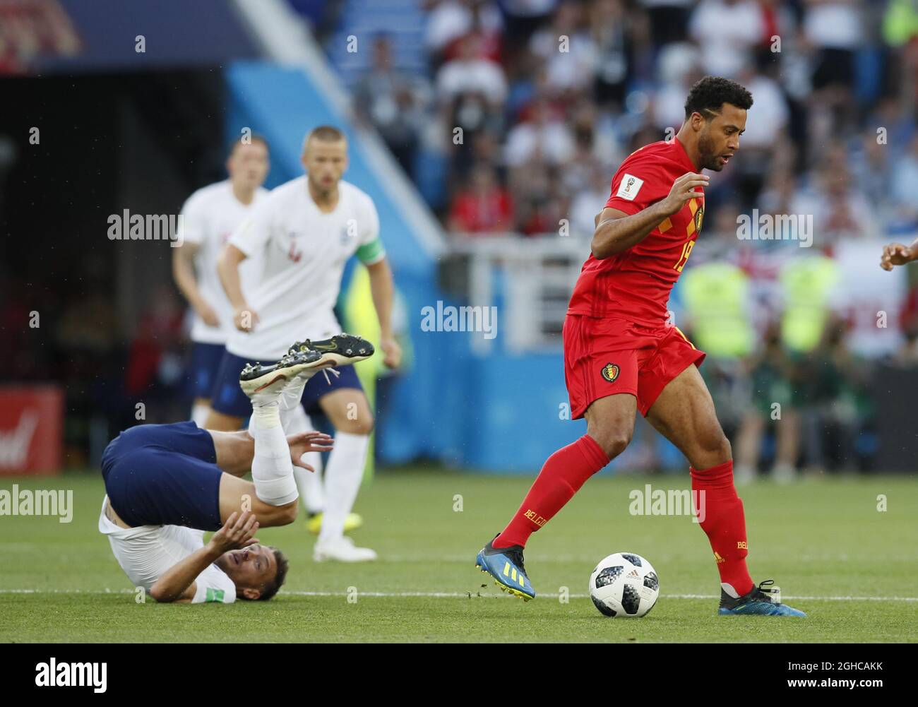 Moussa Dembele of Belgium upturns Jamie Vardy of England during the FIFA World Cup 2018 Group G match at the Kaliningrad Stadium, Kaliningrad. Picture date 28th June 2018. Picture credit should read: David Klein/Sportimage via PA Images Stock Photo