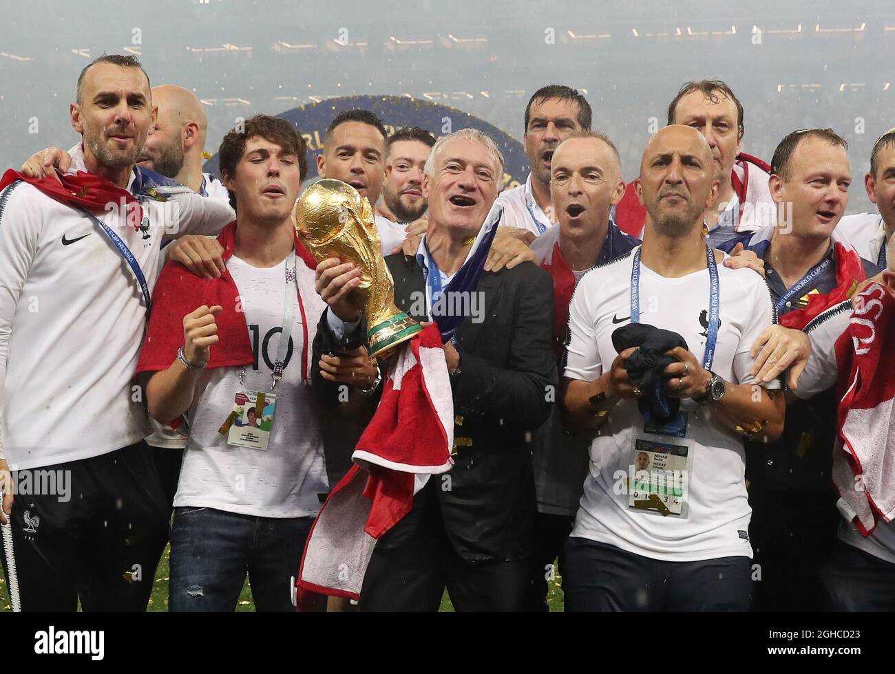 didier-deschamps-world-cup-trophy-hi-res-stock-photography-and-images