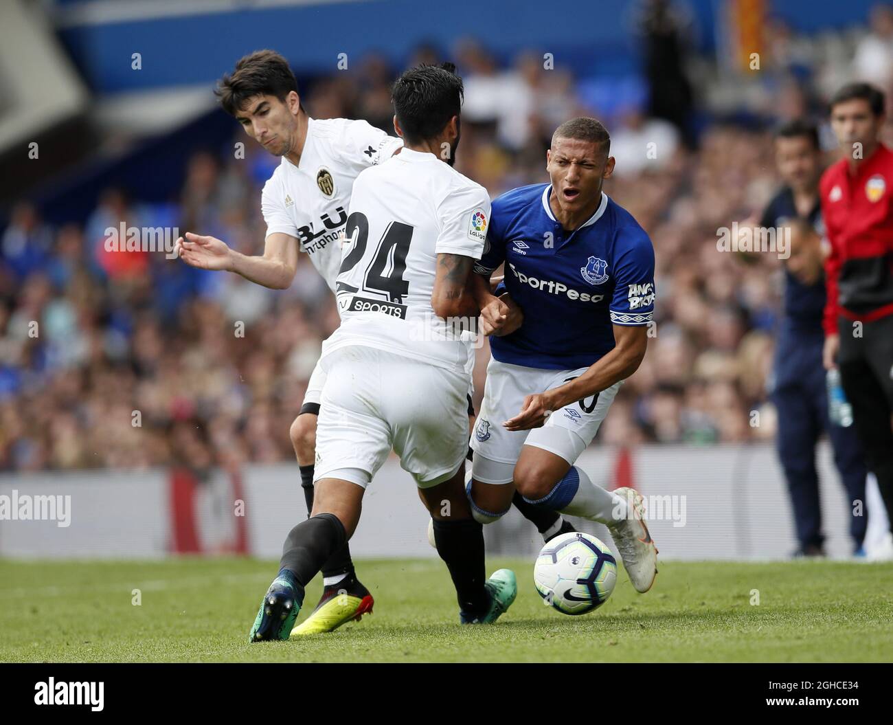 Everton's Richarlison tussles with Valencia's Ezequiel Garay during the pre-season friendly match at the Goodison Park Stadium, Liverpool. Picture date 4th August 2018. Picture credit should read: David Klein/Sportimage via PA Images Stock Photo