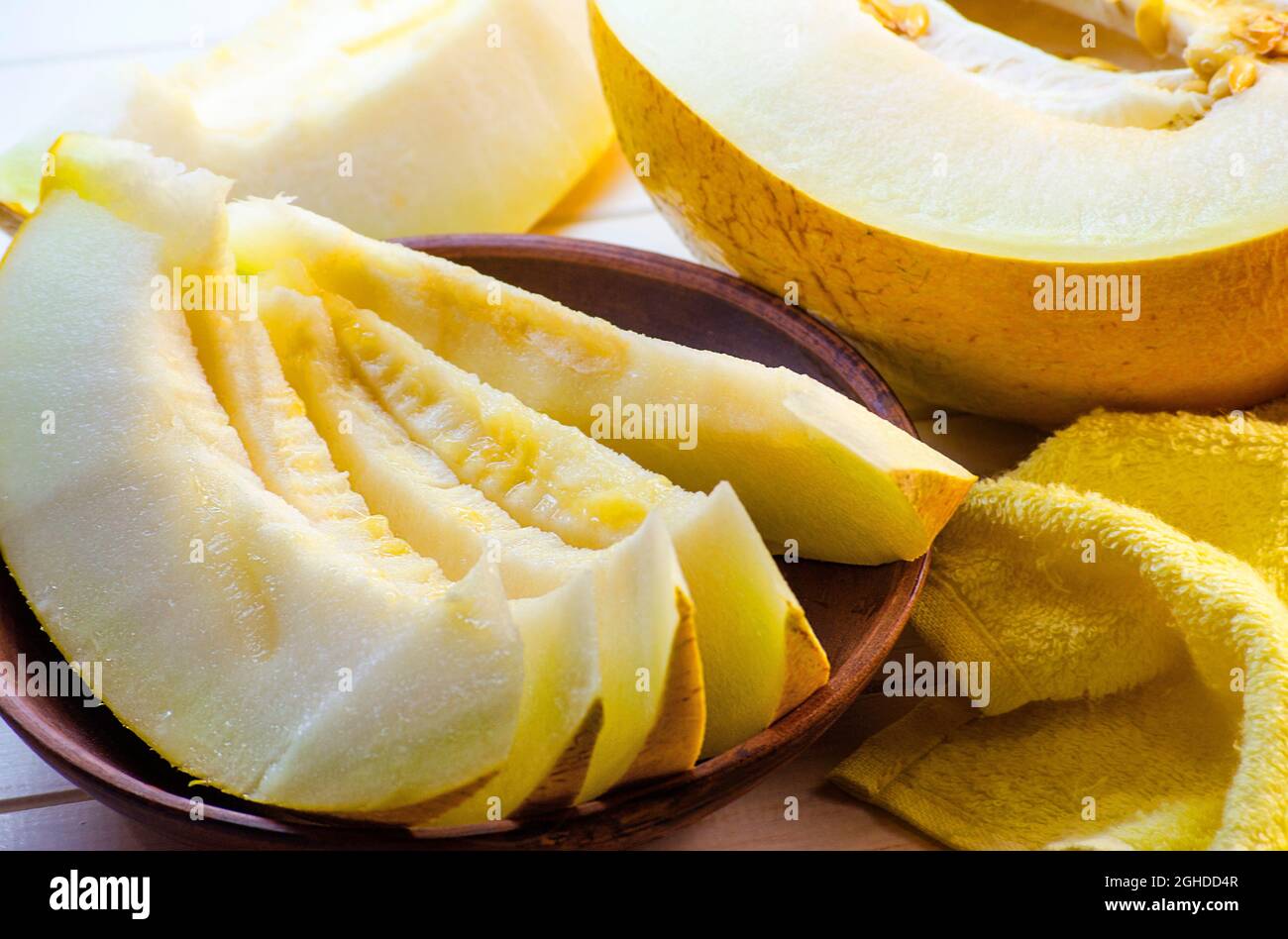 Half sweet melon pieces hi-res stock photography and images - Alamy