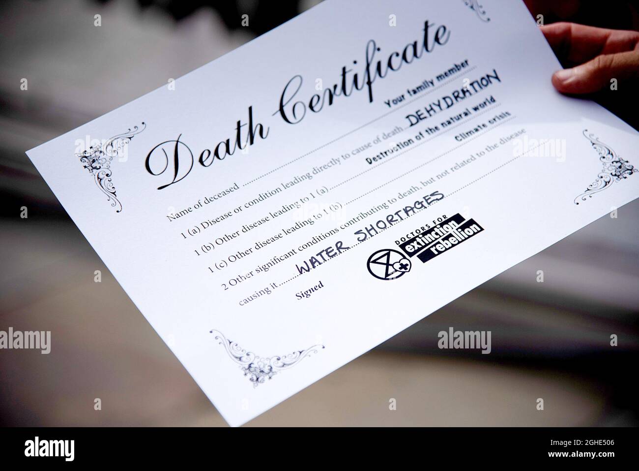 Fake death certificate hi-res stock photography and images - Alamy