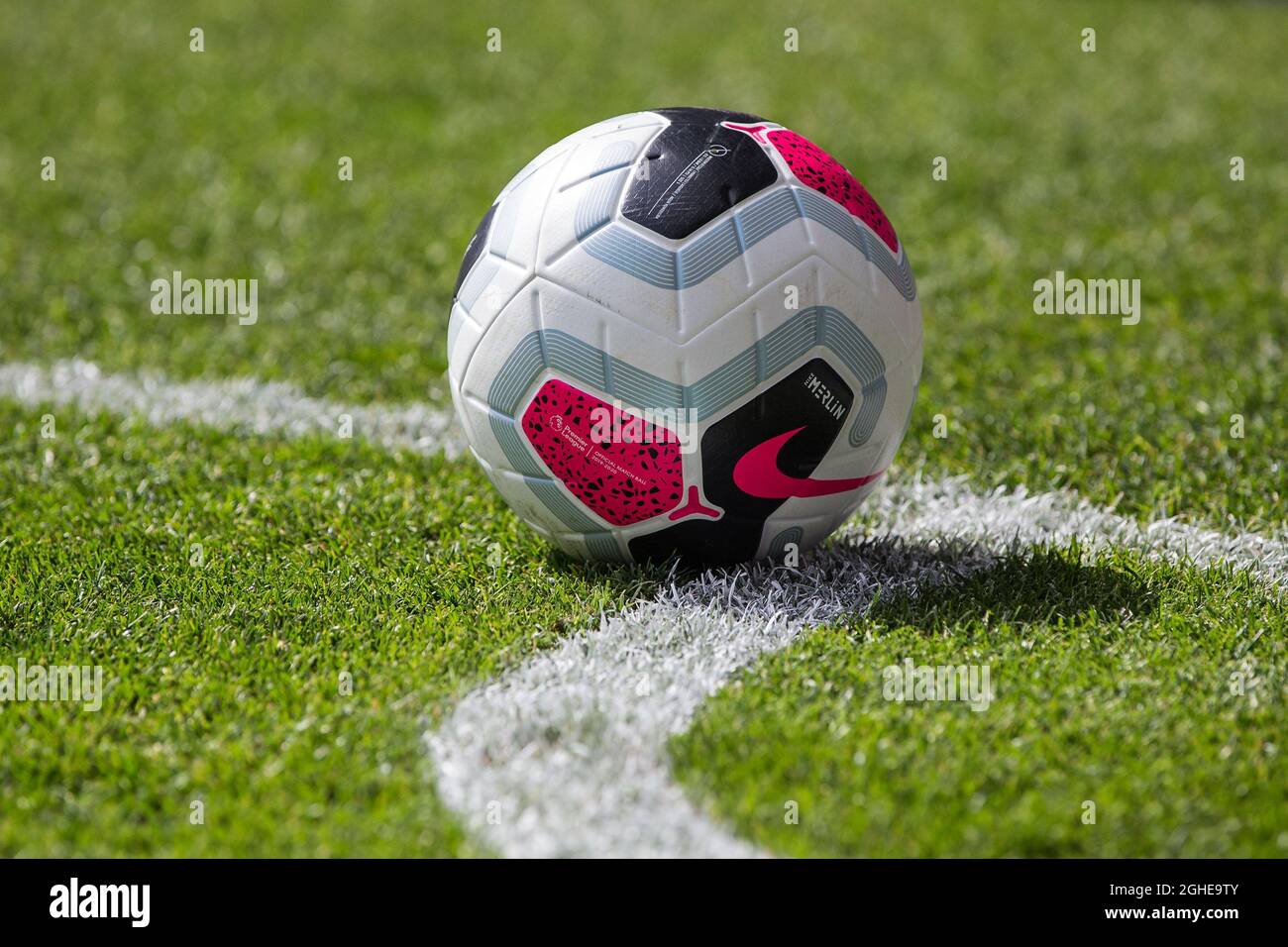 Nike premier league football 2019 hi-res stock photography and images -  Alamy