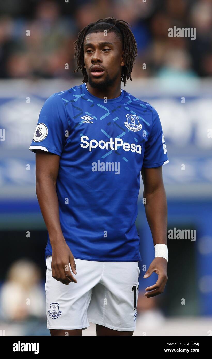 Alex Iwobi of Everton in action during the Premier League match at ...