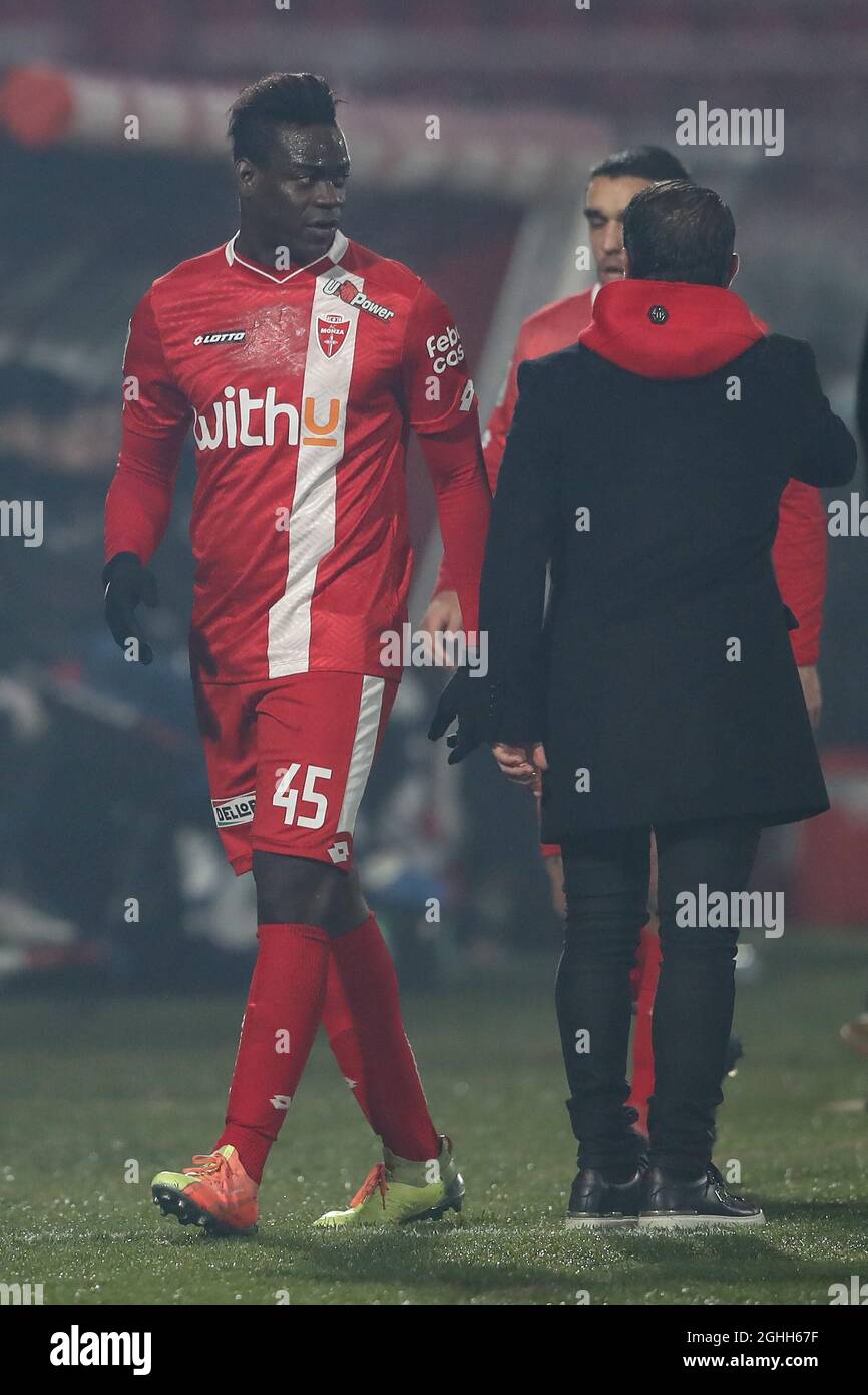 Mario Balotelli of AC Monza comments in the direction of Cristian Brocchi AC Monza Head coach after being substituted during the Serie B match at U-Power Stadium, . Picture date: 30th December 2020. Picture credit should read: Jonathan Moscrop/Sportimage via PA Images Stock Photo