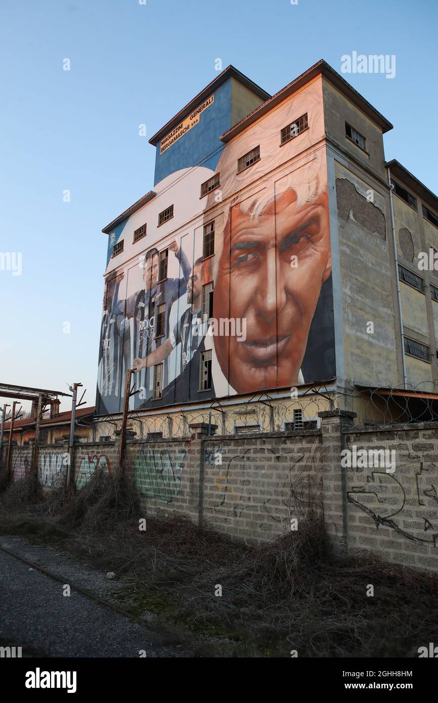 A Murales By Sicilian Artists Rick Loste Depicting Atalanta BC Head A Murales By Sicilian Artists Rick Loste Depicting Atalanta BC Head