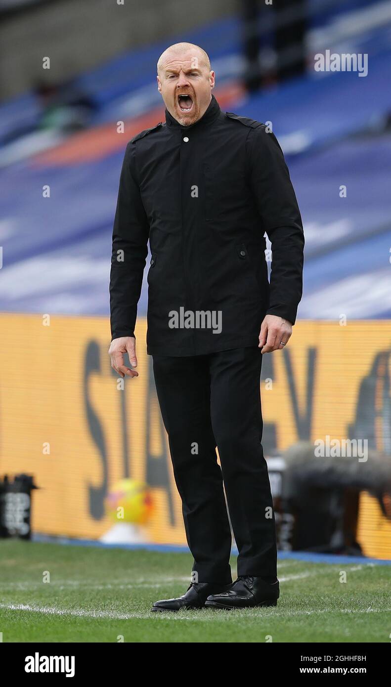 sean-dyche-manager-of-burnley-during-the-premier-league-match-at