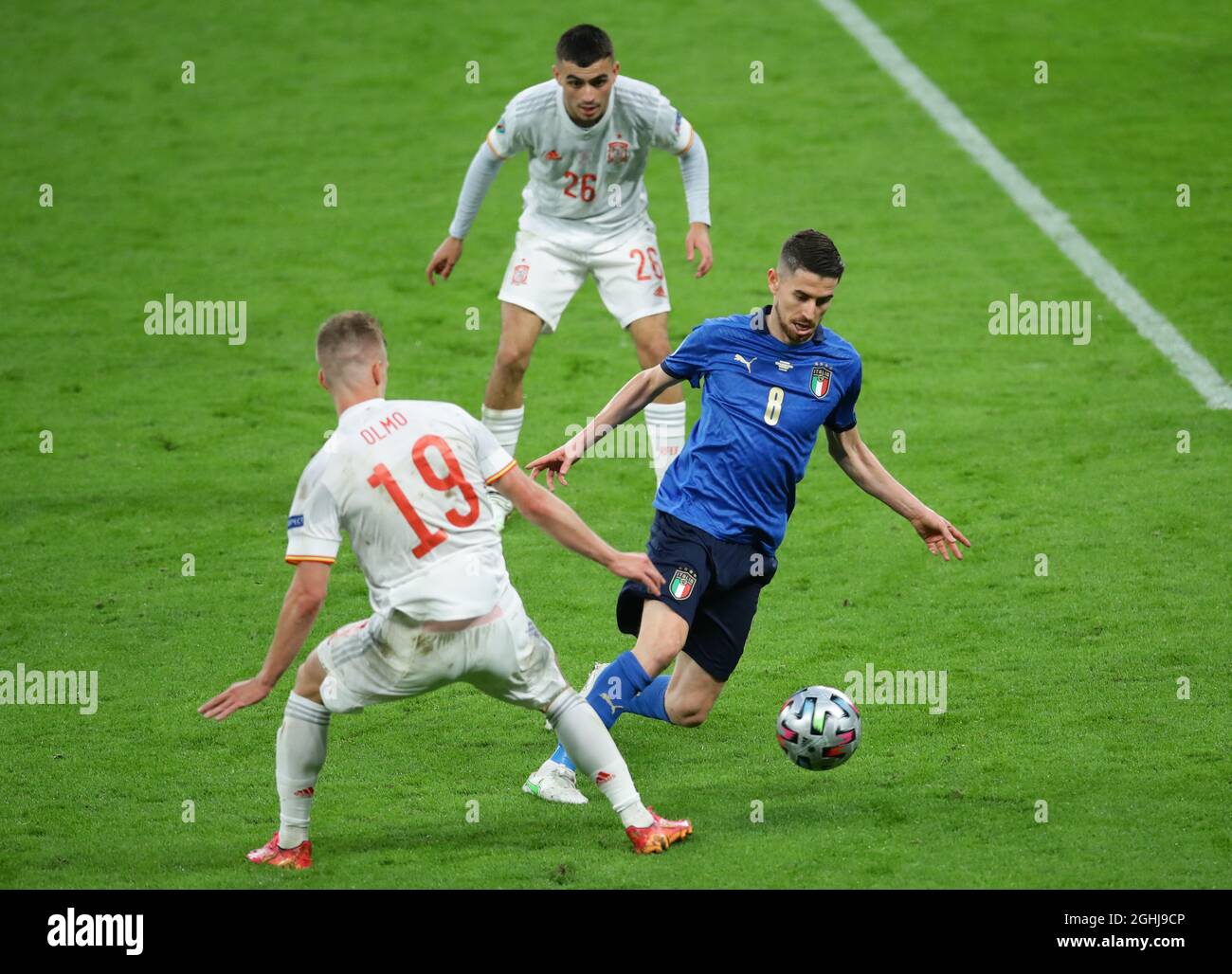 London, England, 6th July 2021. Jorginho of Italy skips past Dani Olmo of Spain  during the UEFA Euro 2020 match at Wembley Stadium, London. Picture credit should read: David Klein / Sportimage via PA Images Stock Photo