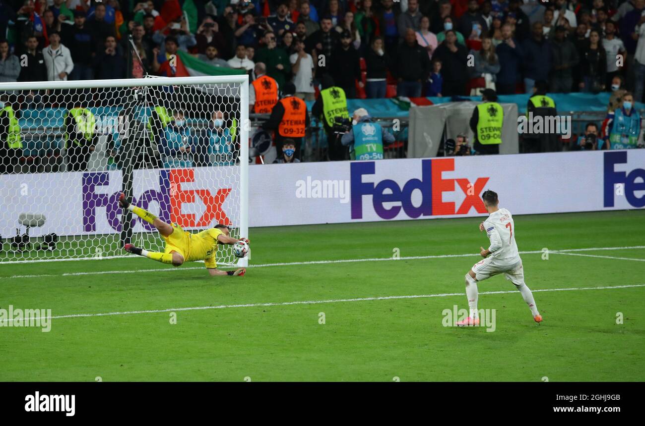 London, England, 6th July 2021. Gianluigi Donnarumma of Italy saves the penalty from Alvaro Morata of Spain during the UEFA Euro 2020 match at Wembley Stadium, London. Picture credit should read: David Klein / Sportimage via PA Images Stock Photo