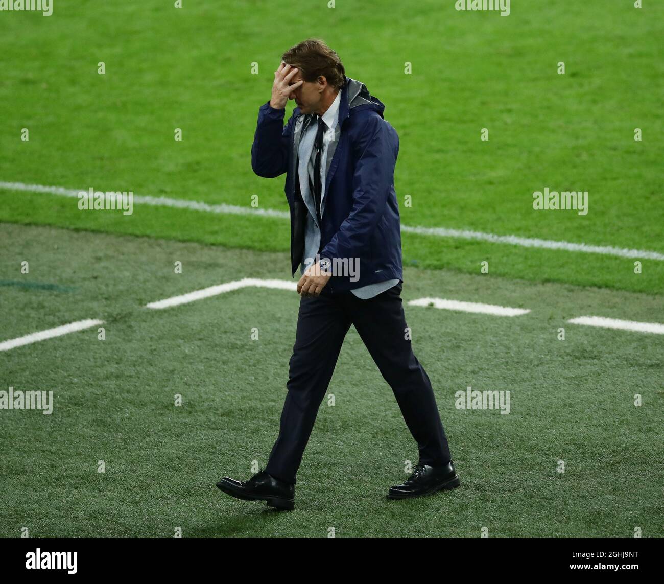 London, England, 11th July 2021.  Roberto Mancini coach of Italy turns away from the action during the UEFA Euro 2020 final at Wembley Stadium, London. Picture credit should read: David Klein / Sportimage via PA Images Stock Photo