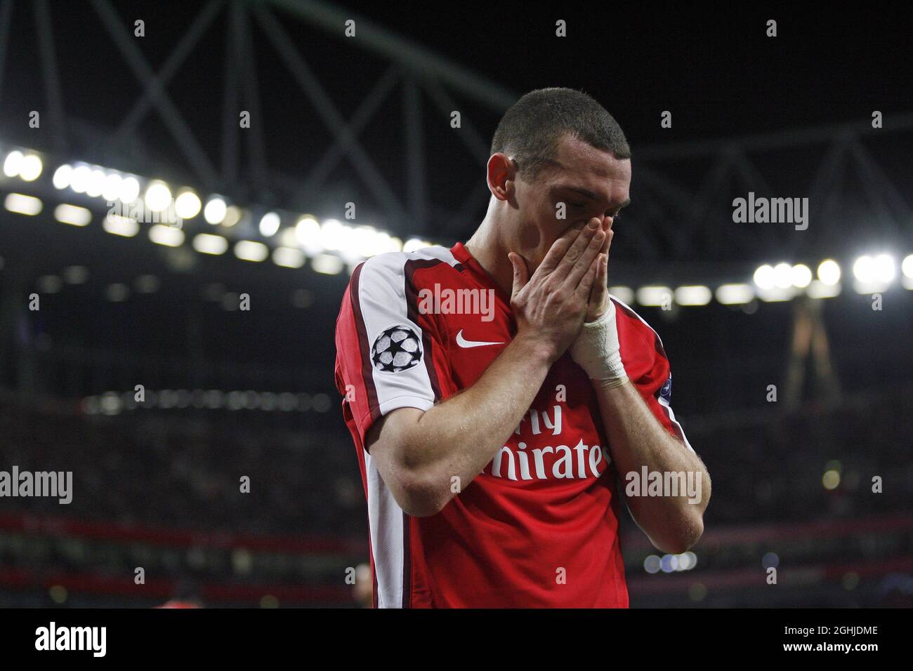 Arsenal's Thomas Vermaelen looks on after a missed chance during the UEFA  Champions League Group H match between the Arsenal and Olympiacos at  Emirates Stadium in London Stock Photo - Alamy