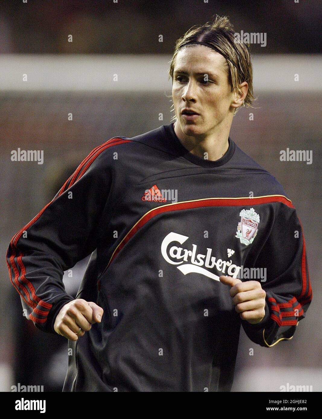 Liverpool's Fernando Torres warms up before kick off during Barclays  Premier League match between Liverpool and Arsenal at Anfield, Liverpool  Stock Photo - Alamy