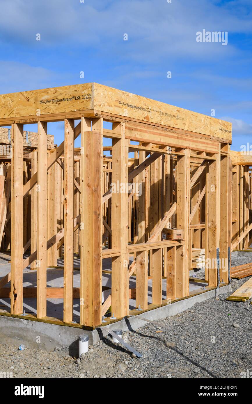 Timber frame townhouse hires stock photography and images Alamy