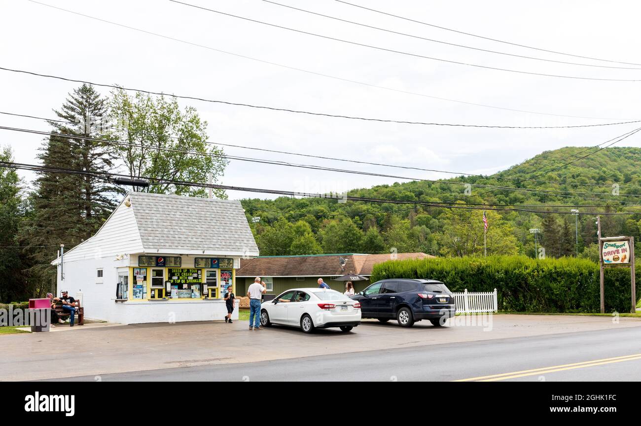 SMETHPORT, PA, USA15 AUGUST 2021 The Smethport Drive In, an ice cream