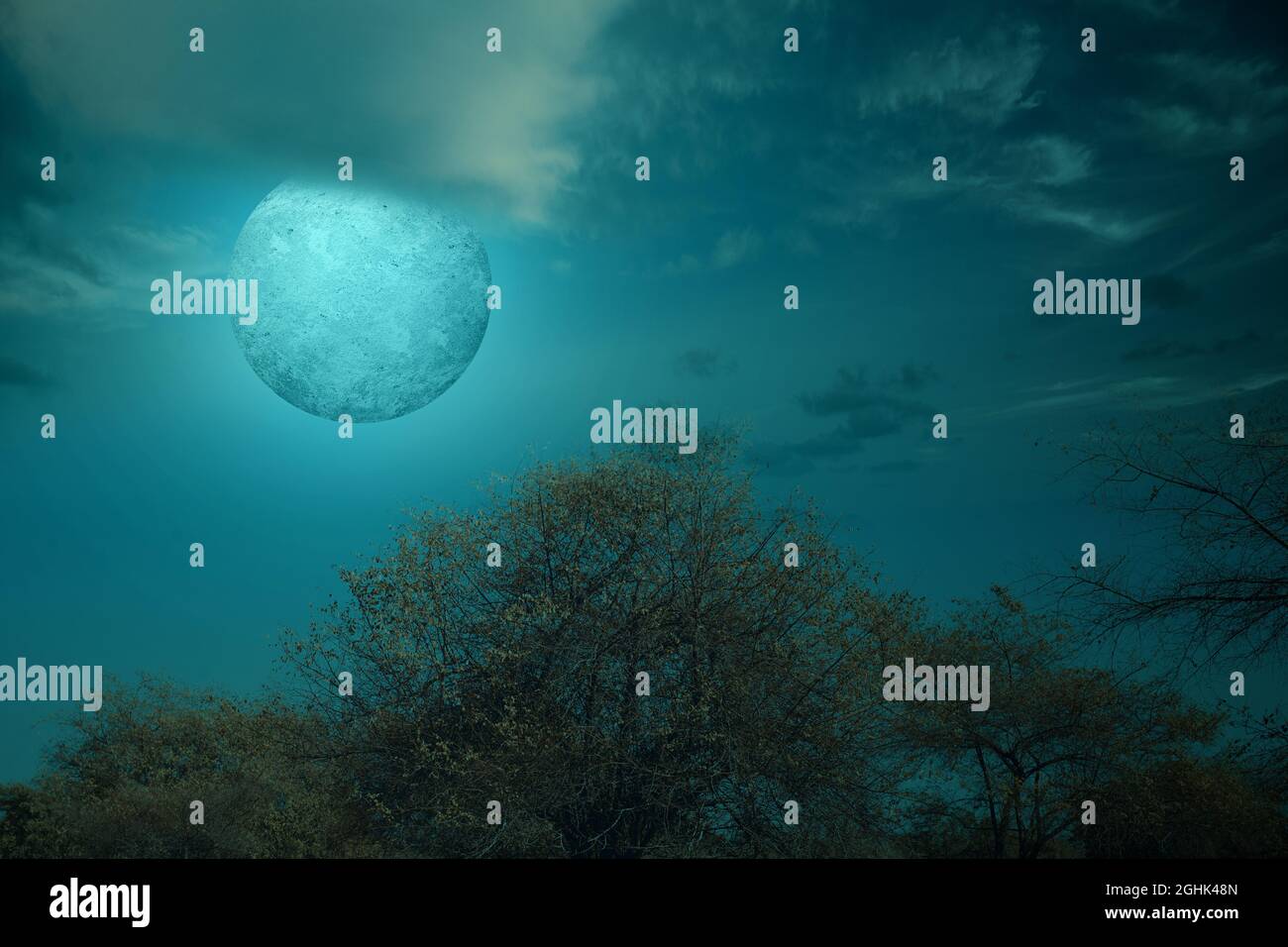 Full moon with dark cloudscapes on the night. Halloween concept Stock ...