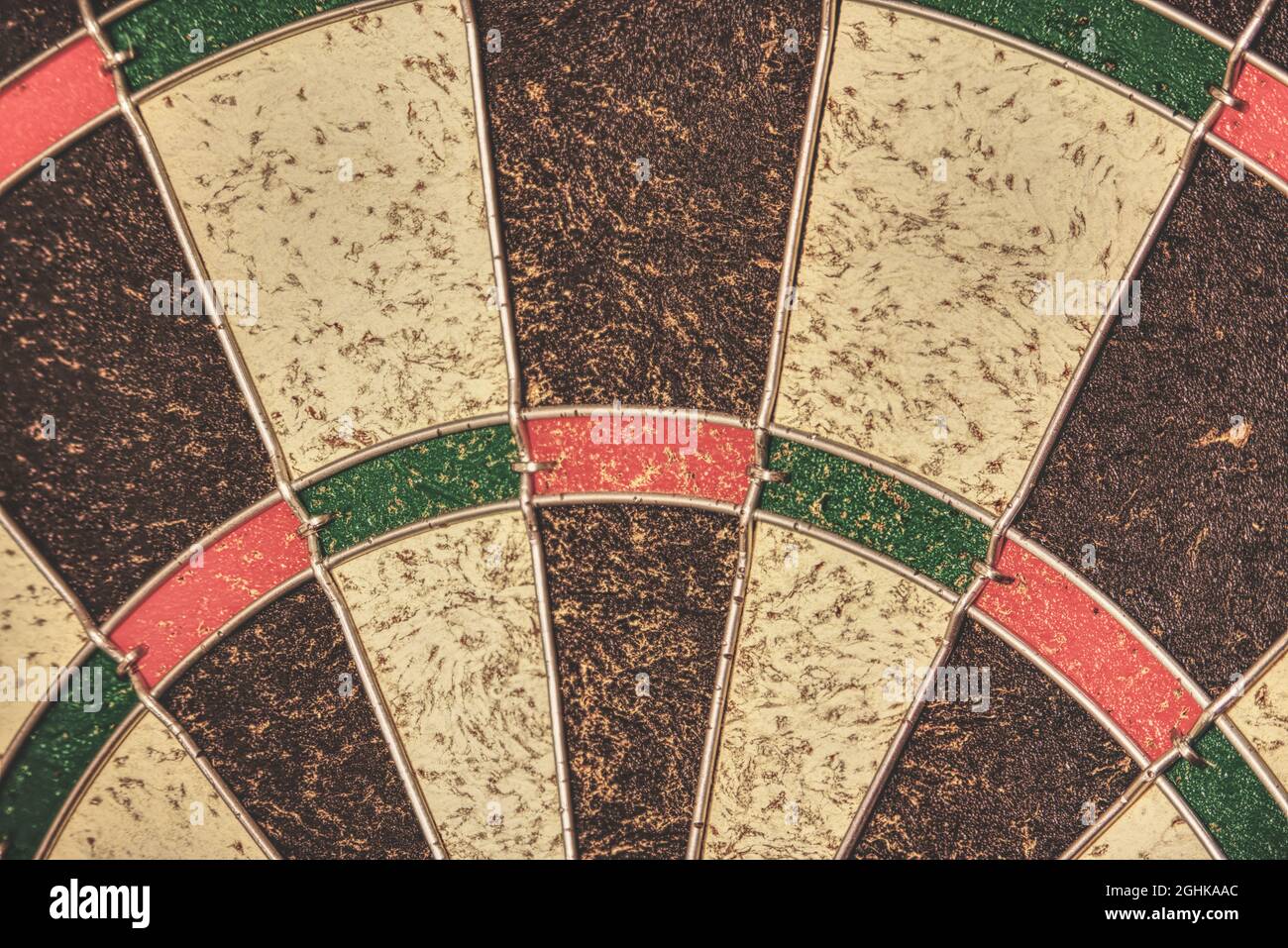 Vintage dart board hires stock photography and images Alamy