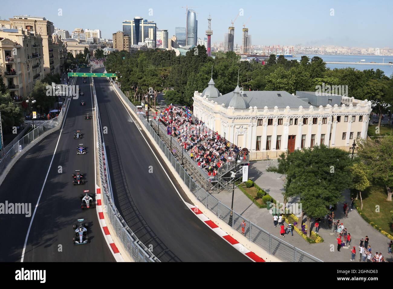 Баку дорогой. Трасса f1 Баку. Гран при Баку трасса. Баку формула 1. Азербайджан трасса формула 1.