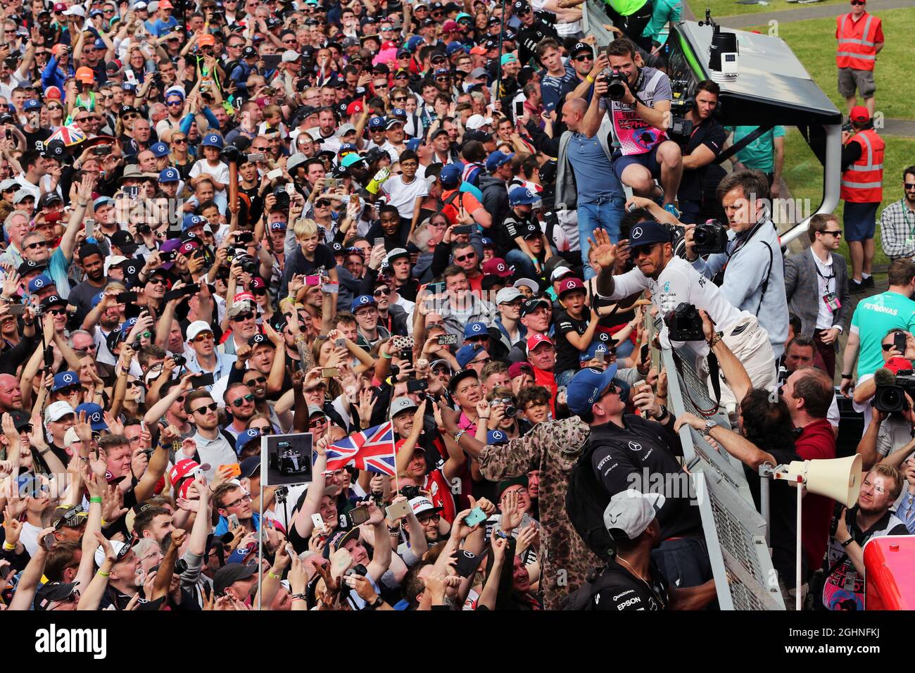 Mercedes amg f1 celebrates fans hi-res stock photography and images - Alamy