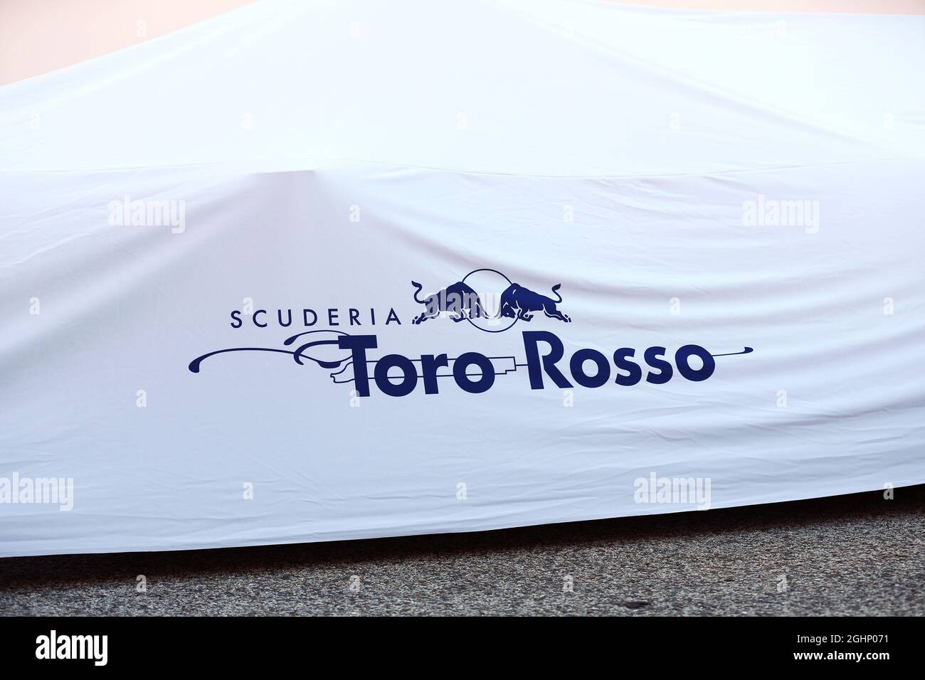 The Scuderia Toro Rosso STR12 under wraps. 26.02.2017. Formula One Testing,  Preparations, Barcelona, Spain. Sunday. Photo credit should read: XPB/Press  Association Images Stock Photo - Alamy