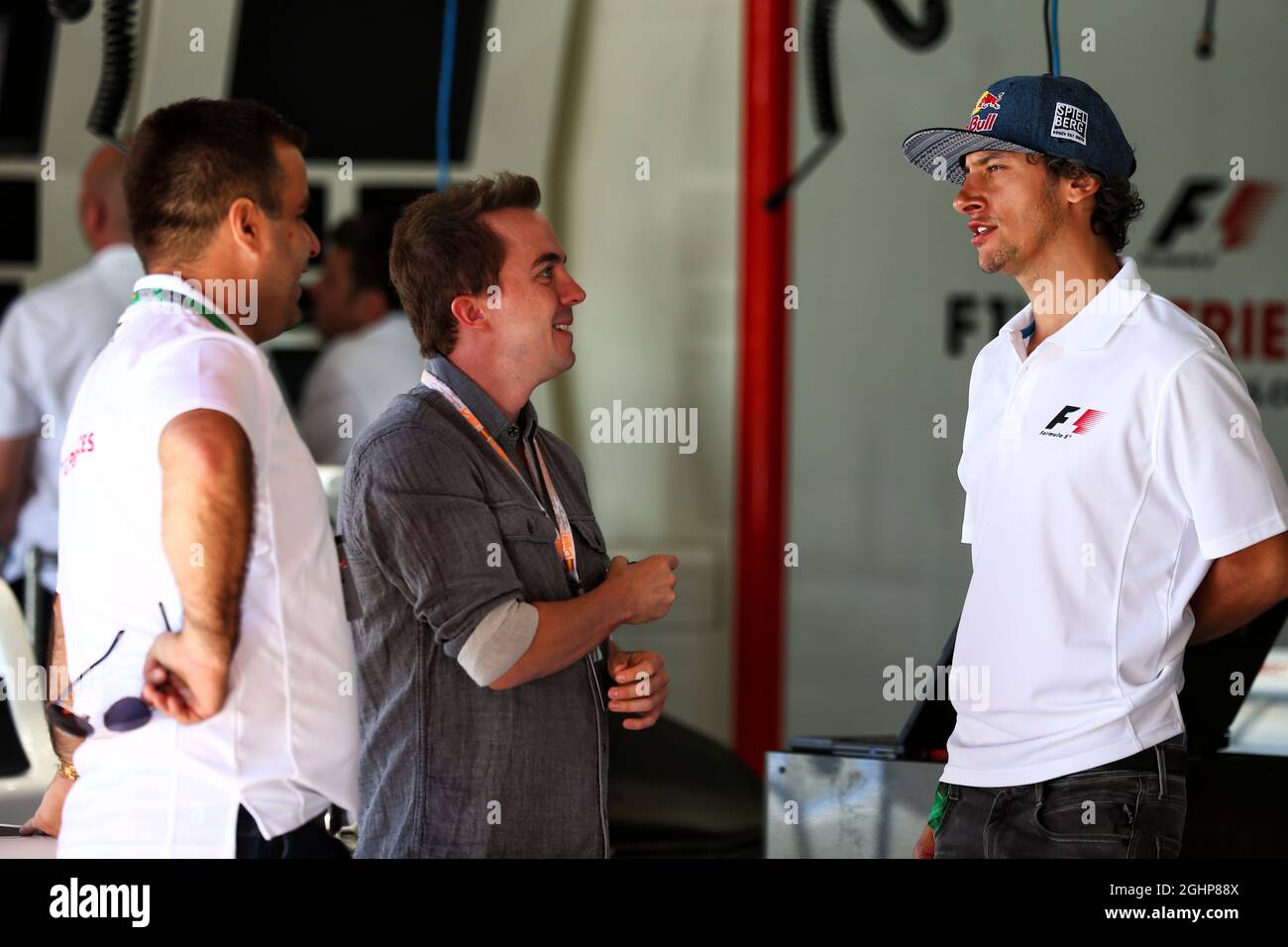 (L to R): Kris Jenner (USA), Dee Hilfiger (USA), and Tommy Hilfiger (USA).  27.05.2018. Formula 1 World Championship, Rd 6, Monaco Grand Prix, Monte  Carlo, Monaco, Race Day. Photo credit should read: XPB/Press Association  Images Stock Photo - Alamy