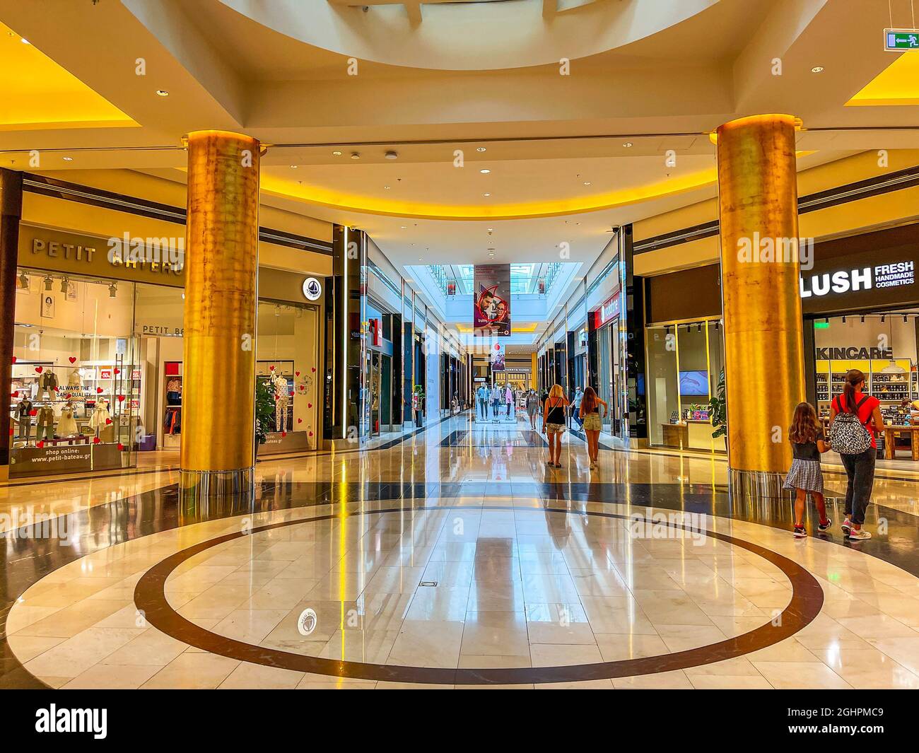 Attica mall hi-res stock photography and images - Alamy