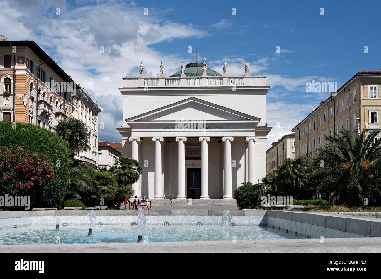 Piazza Sant'Antonio Nuovo, classicistic Church of Sant'Antonio Taumaturgo, Piazza Sant Antonio, Trieste, Friuli Venezia Giulia, Italy Stock Photo
