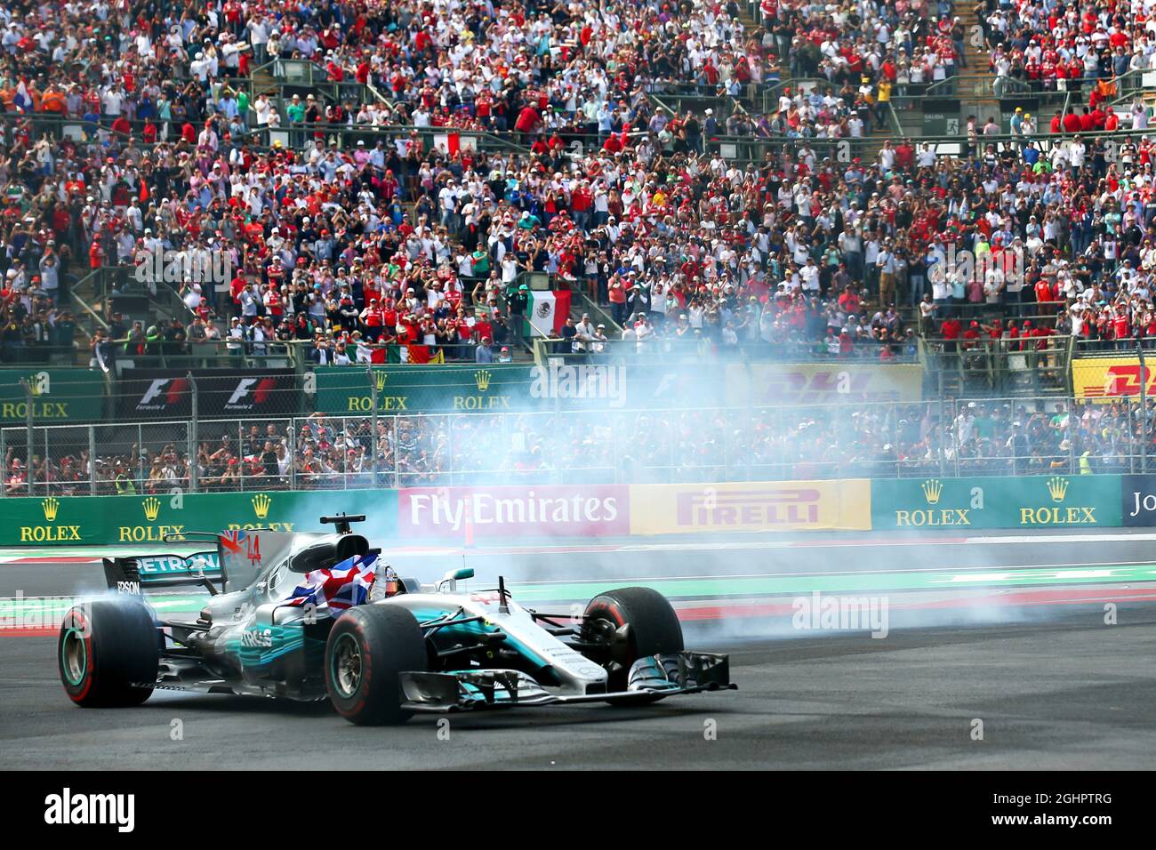 Lewis Hamilton (GBR) Mercedes AMG F1 W08 celebrates winning the 2017  Formula One World Championship. 29.10.2017. Formula 1 World Championship,  Rd 18, Mexican Grand Prix, Mexico City, Mexico, Race Day. Photo credit