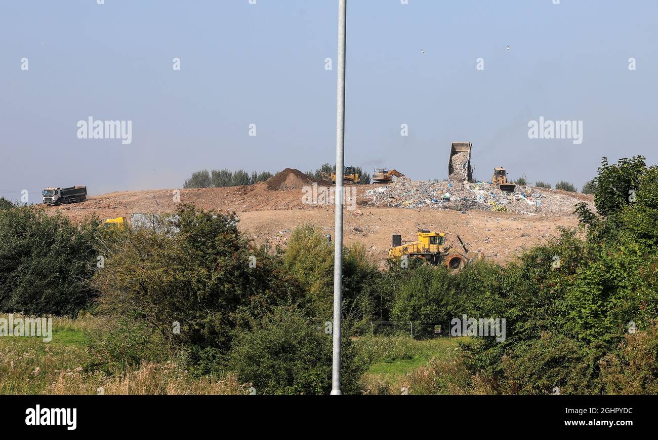 Walley’s Quarry Landfill Site, nearby residents claim emits smells, Cemetery Road, Silverdale, Newcastle under Lyme, Stoke-on-Trent, Staffordshire Stock Photo