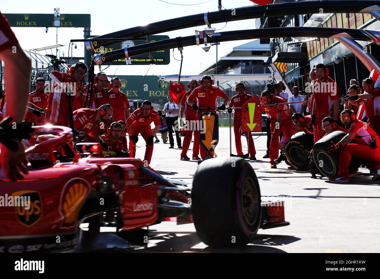 Formula 1 pit stop hi-res stock photography and images - Alamy