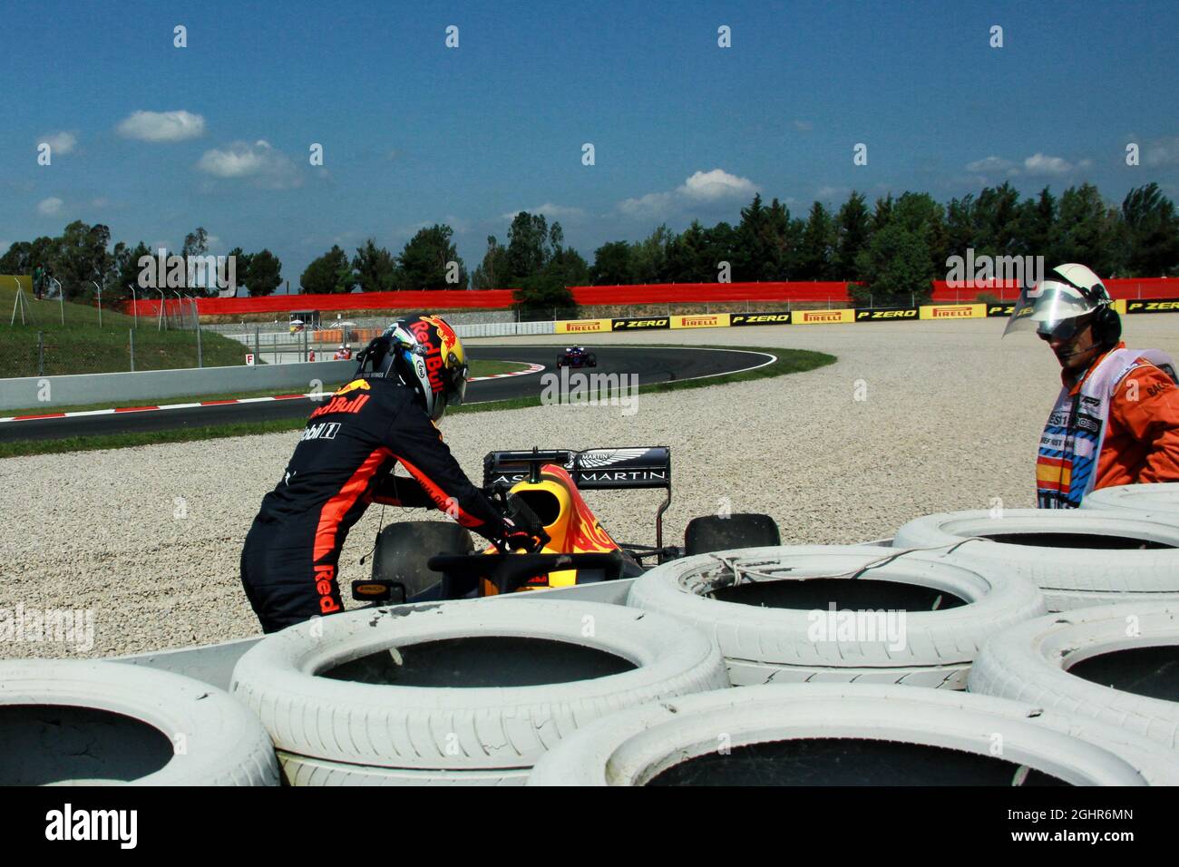 Daniel Ricciardo (AUS) Red Bull Racing RB14 crashes in the first practice session.  11.05.2018. Formula 1 World Championship, Rd 5, Spanish Grand Prix, Barcelona, Spain, Practice Day.  Photo credit should read: XPB/Press Association Images. Stock Photo