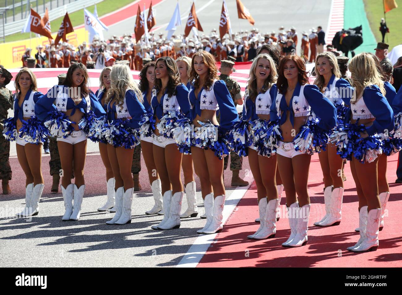 Dallas Cowboys Cheerleaders on the grid.  21.10.2018. Formula 1 World Championship, Rd 18, United States Grand Prix, Austin, Texas, USA, Race Day.  Photo credit should read: XPB/Press Association Images. Stock Photo