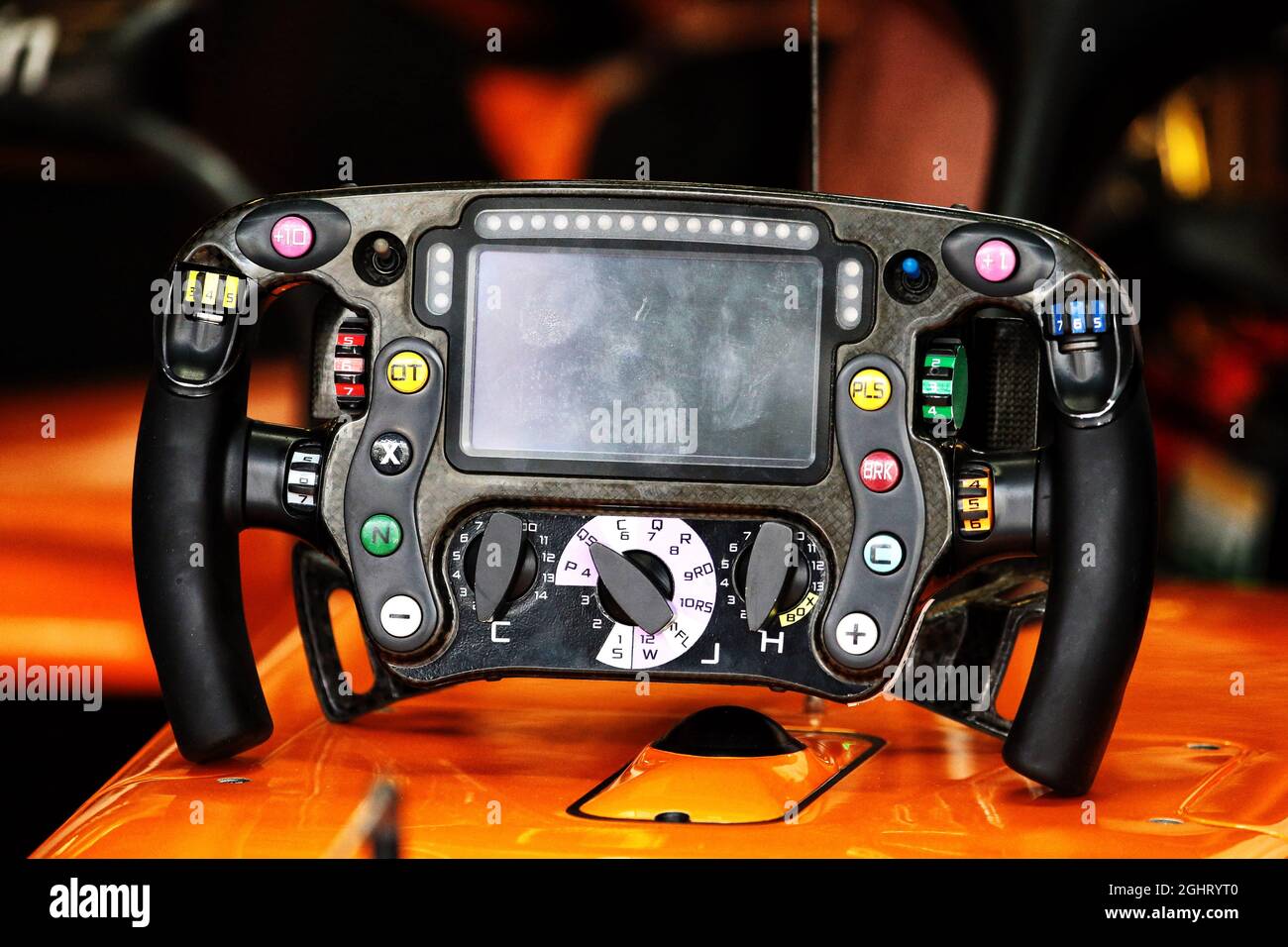 Mclaren mcl33 steering wheel hi-res stock photography and images - Alamy