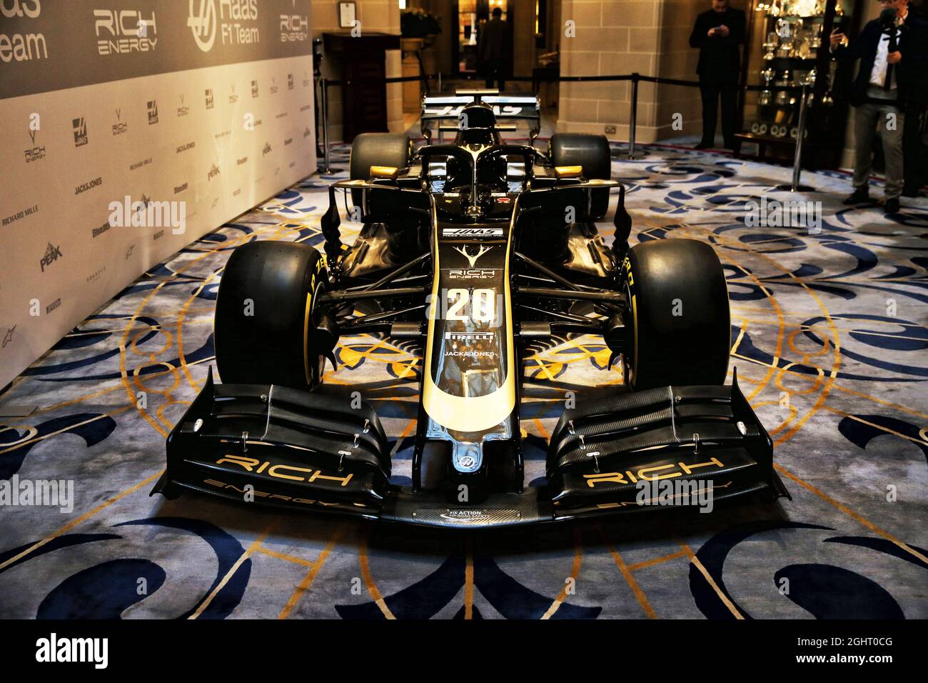 Elegant Haas Rich Energy Livery Images