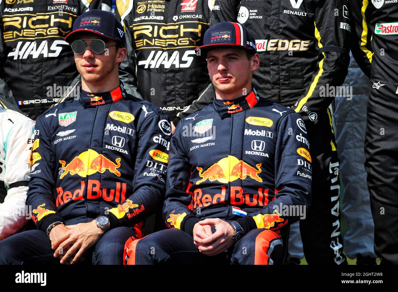 L to R): Pierre Gasly (FRA) Red Bull Racing and Max Verstappen (NLD) Red Bull Racing on the parade. 17.03.2019. 1 World Championship, Rd 1, Grand Prix, Albert Park,