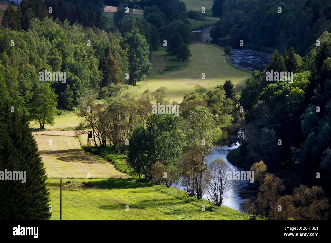 Saale valley, valley with river, field and forest, Kolonnenweg, hiking trail, Lochplattenweg, Gruenes Band, border trail, former German-German Stock Photo