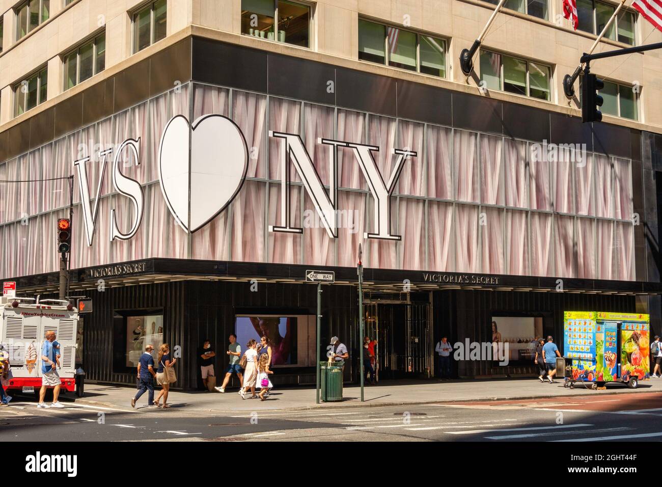 Victoria's Secret Flagship Store 640 Fifth Avenue is located at 51st ...
