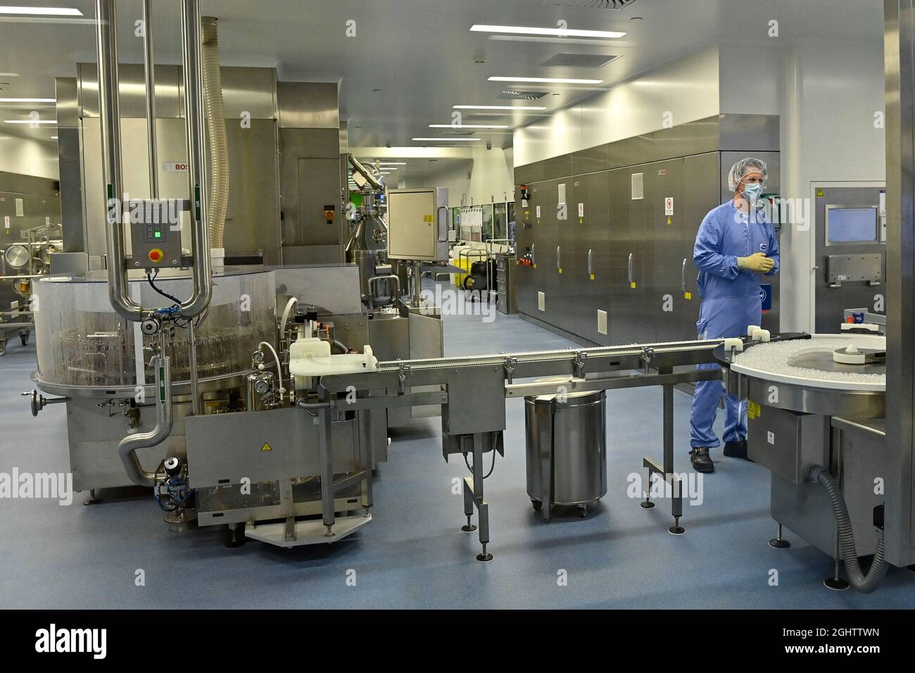 Illustration picture shows a lab worker during a working visit to