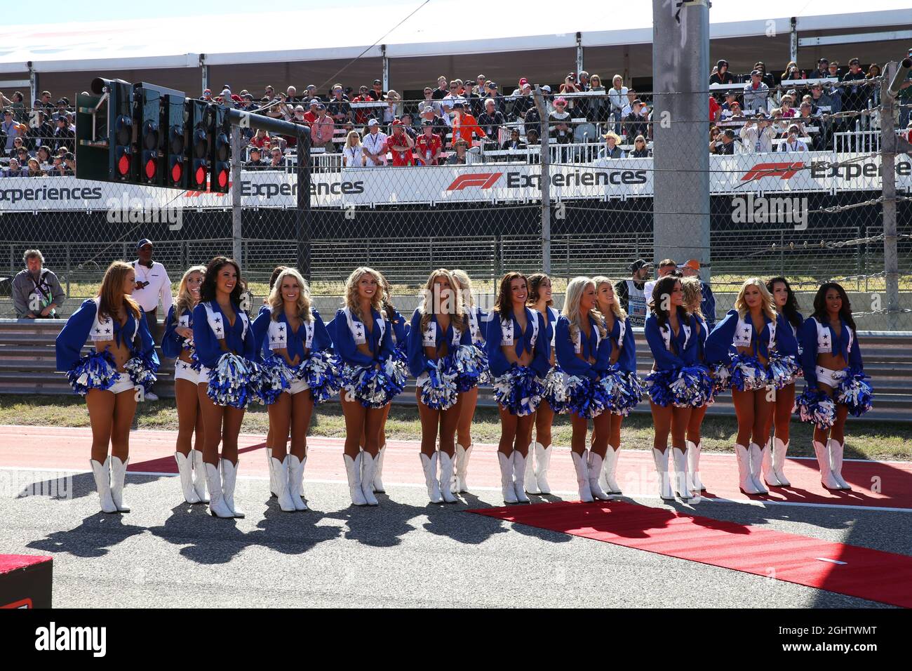 Dallas Cowboys Cheerleaders on the grid.  03.11.2019. Formula 1 World Championship, Rd 19, United States Grand Prix, Austin, Texas, USA, Race Day.  Photo credit should read: XPB/Press Association Images. Stock Photo